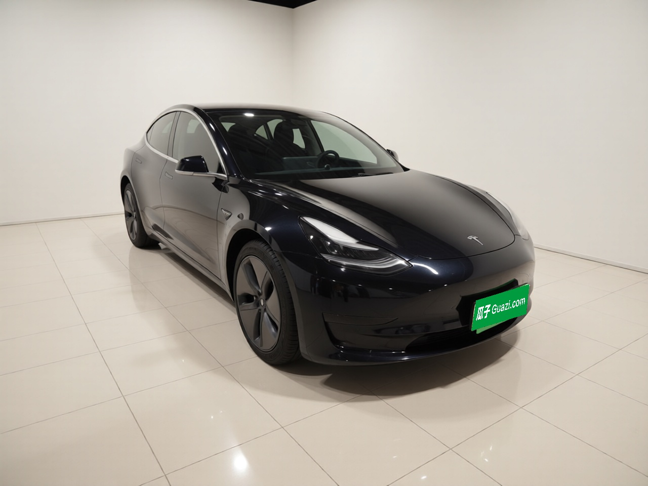 Model 3 2020 Standard Range RWD Upgraded photo 3