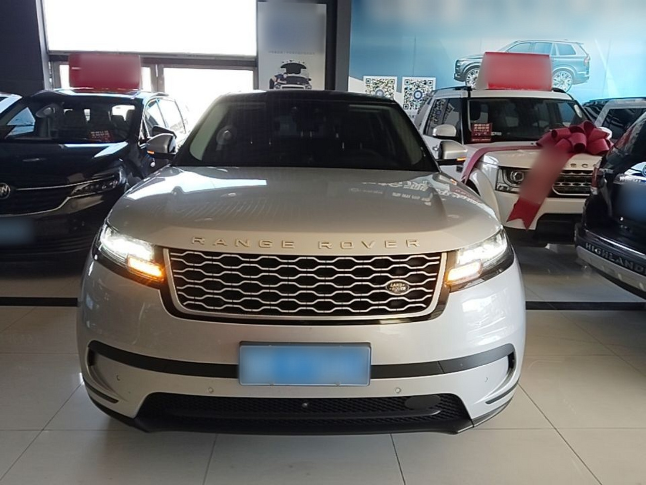 Range Rover Velar 2021 P250 photo 2