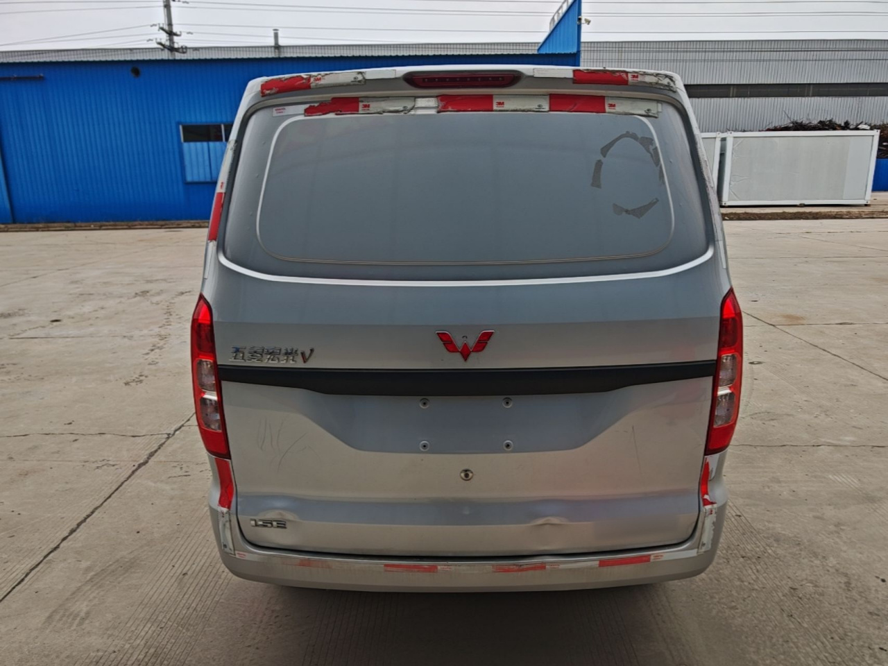 Wuling Hongguang V 2021 1.5L LAR photo 5