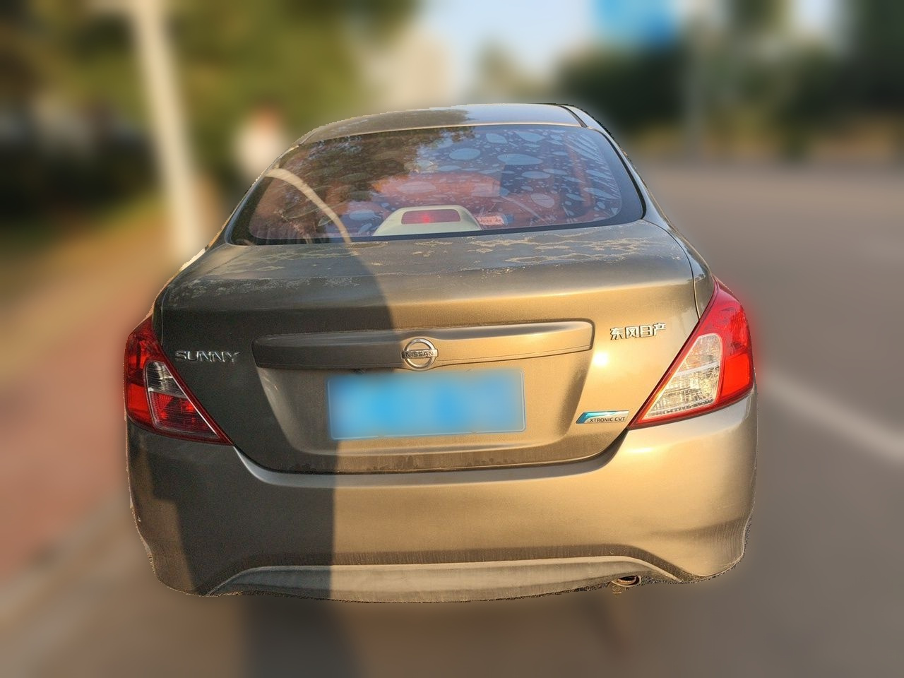 2016 1.5XE CVT Leading photo 5