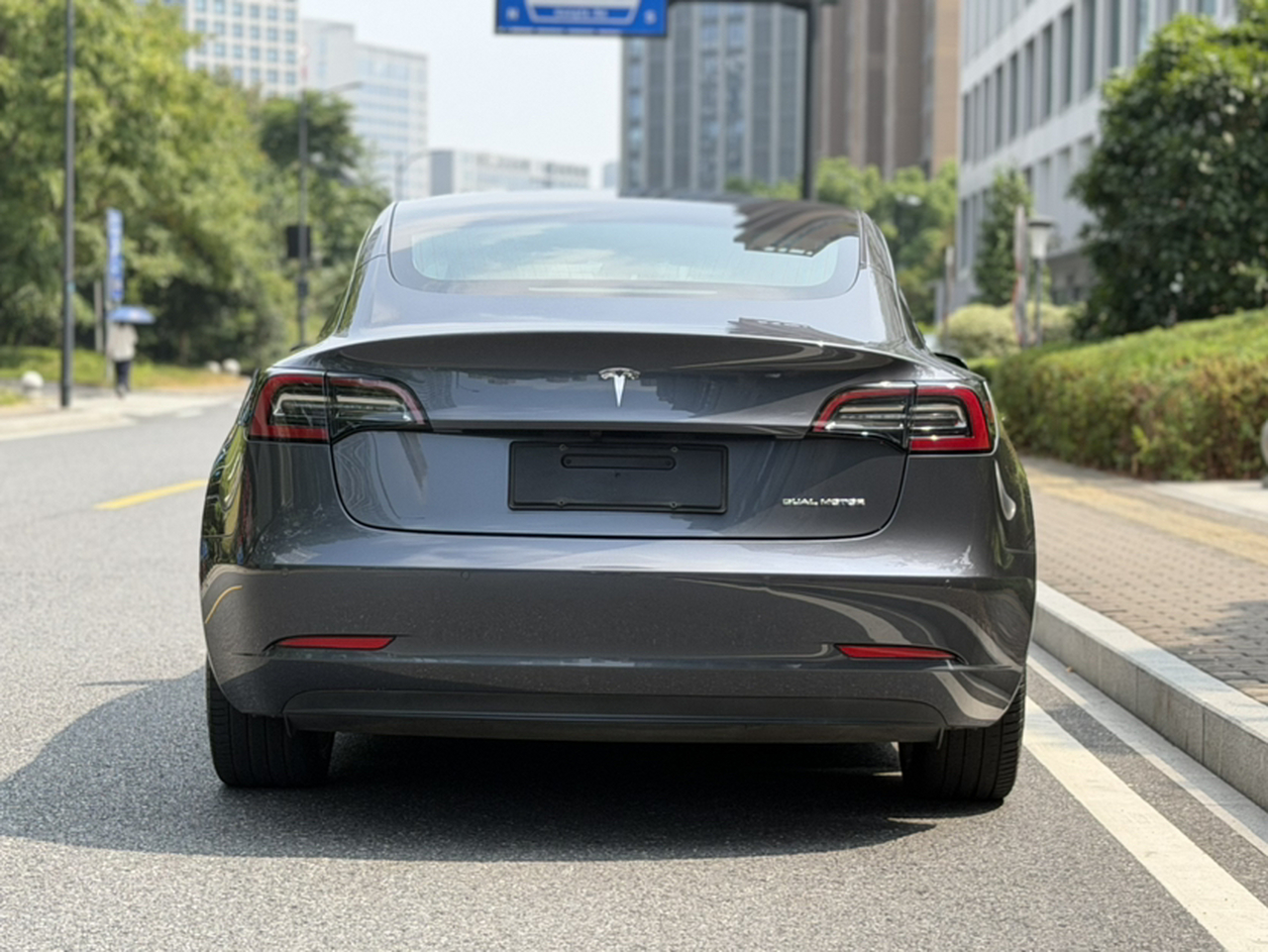 Model 3 2019 Standard Range RWD Upgraded photo 4