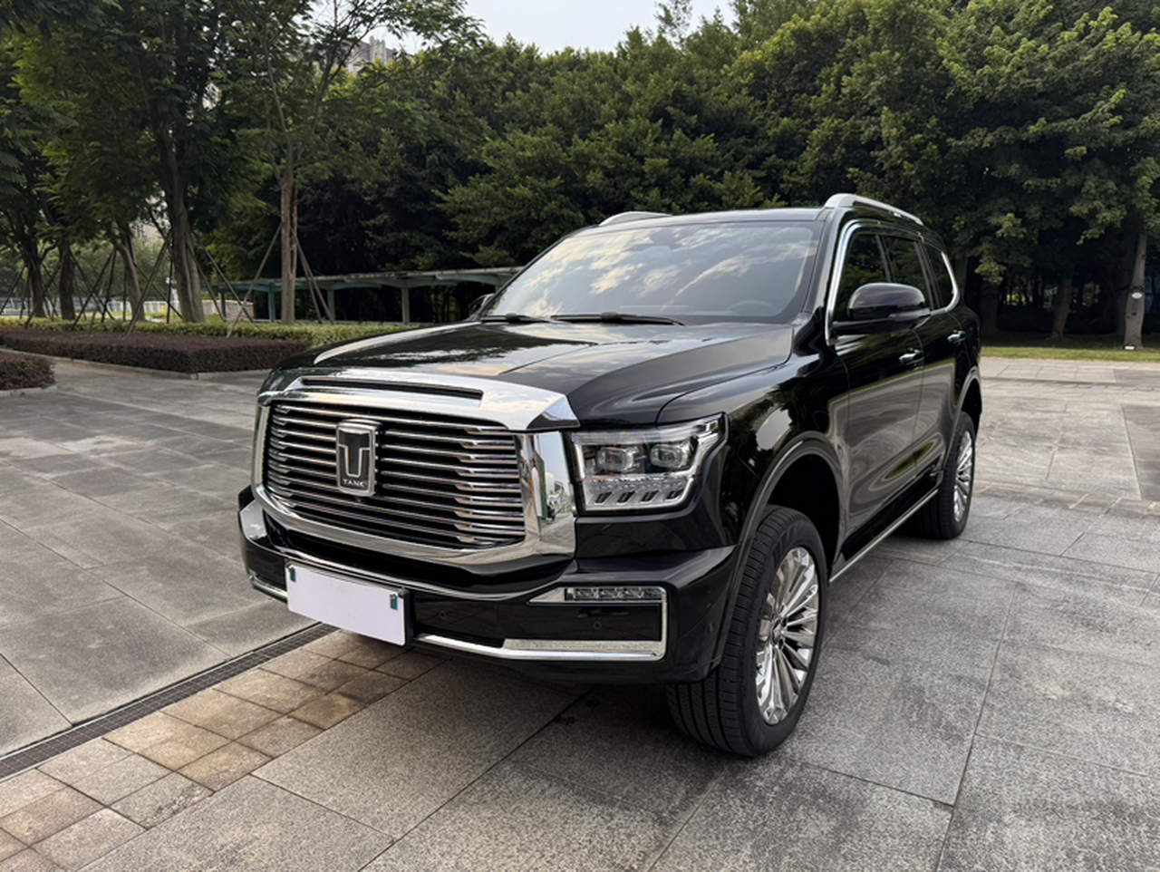 500 EV 2024 Hi4-T