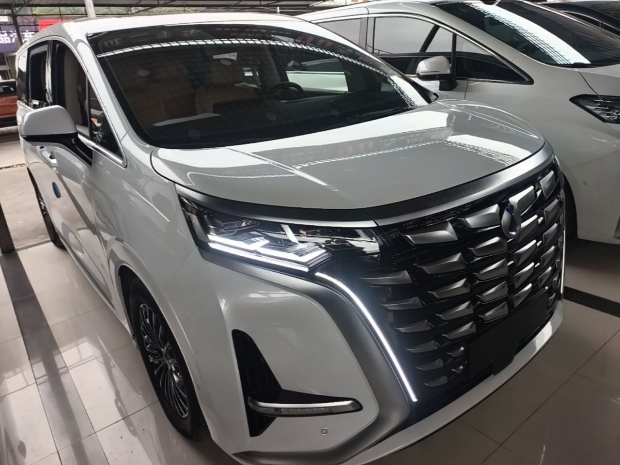 D9 2024 DM-i 980 AWD Flagship photo 5