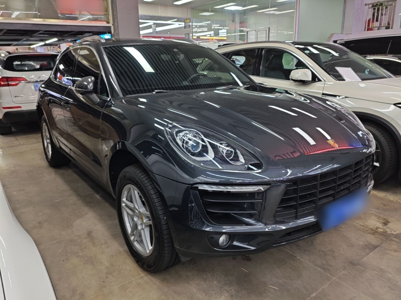 2017 Macan S 3.0T photo 3
