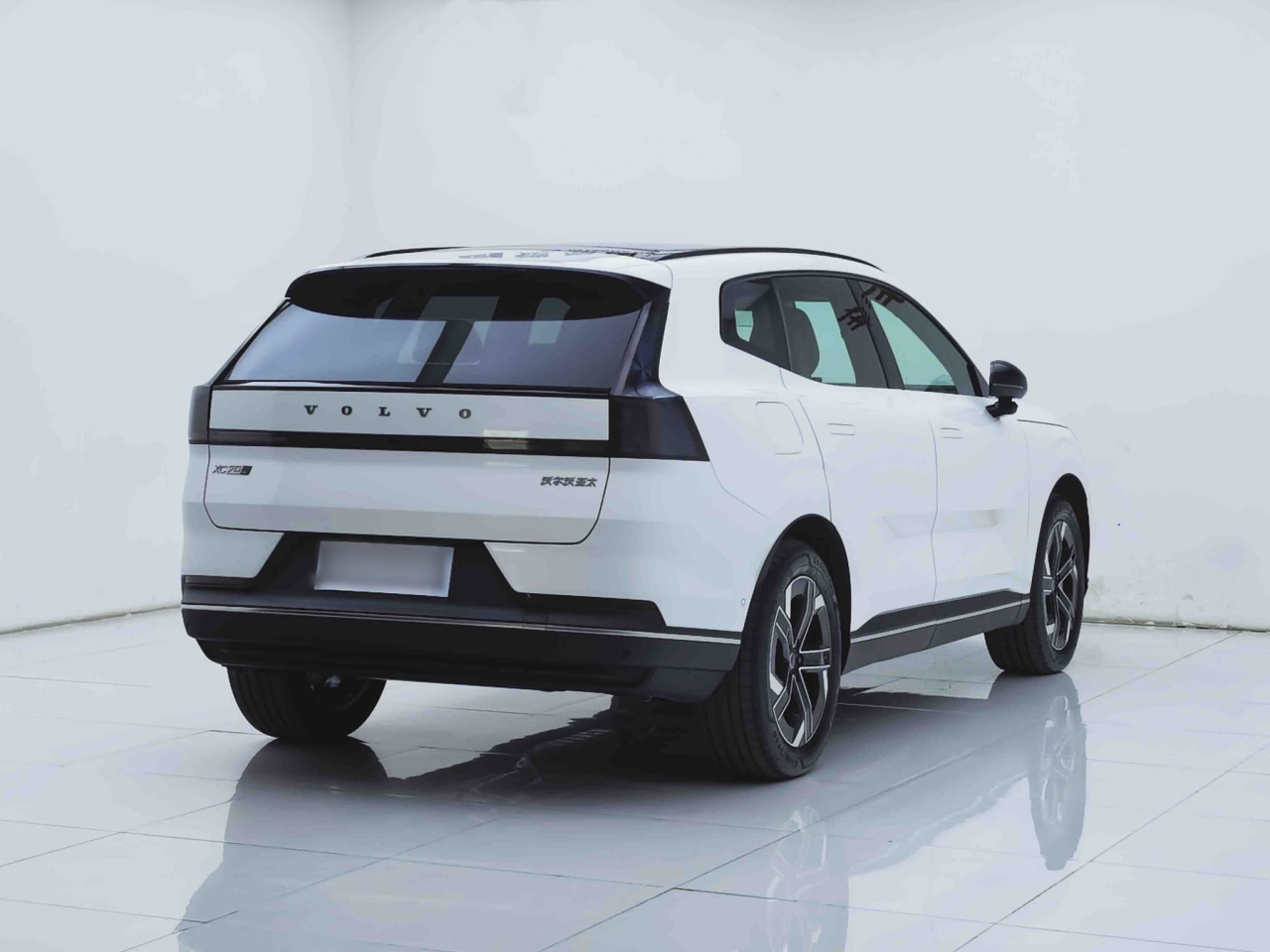 XC70 Hybrid 2026 AWD Extended Range Core photo 4