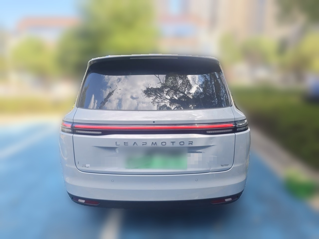 Leapmotor C16 2026 EREV 280 LiDAR Smart Premium 6-Seater photo 5
