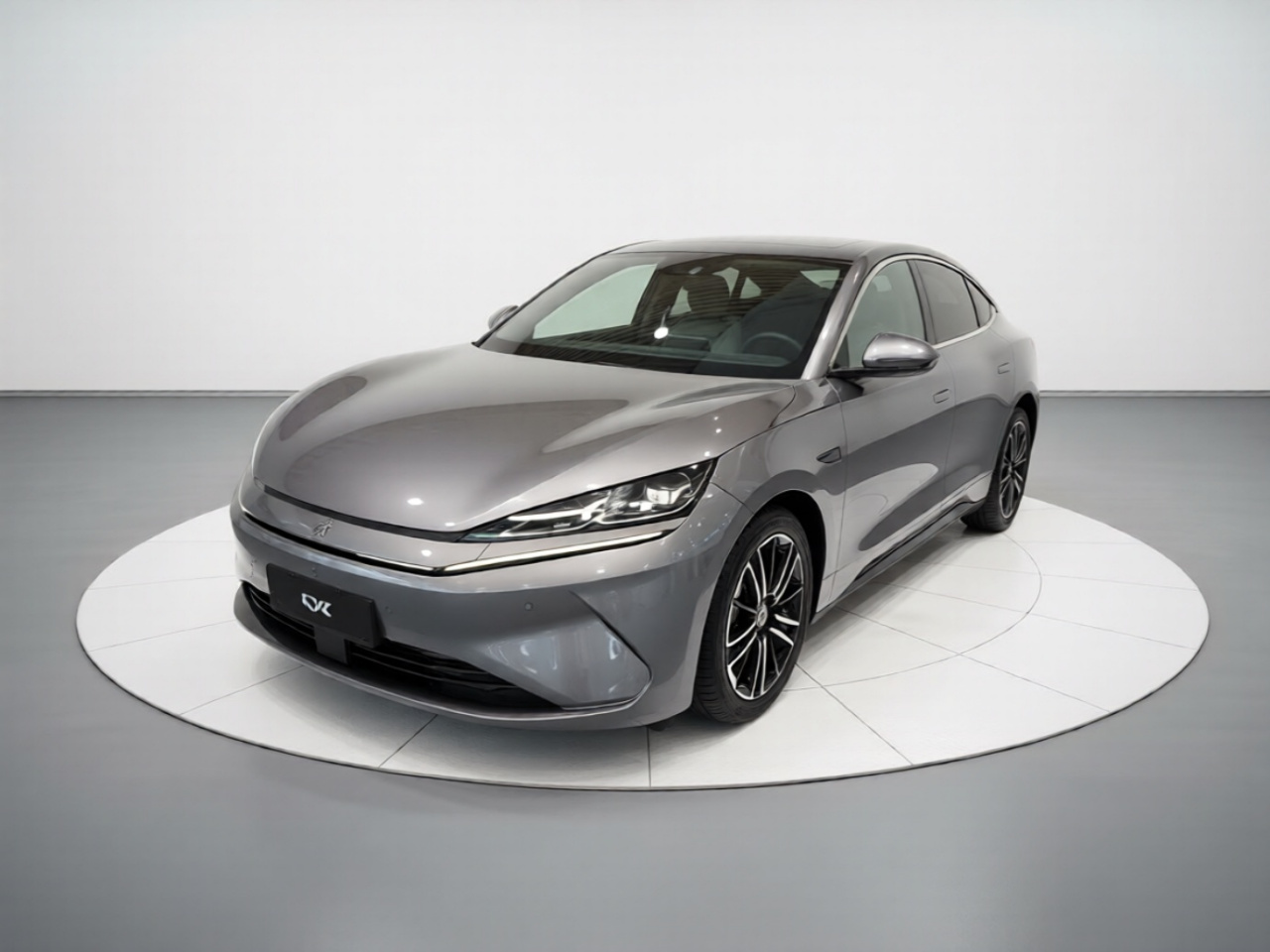 Qin L 2025 EV 545KM Excellence