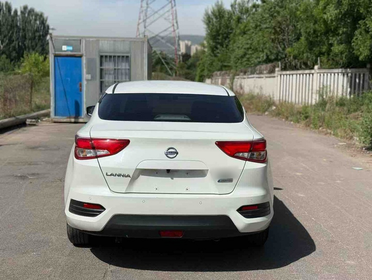2016 1.6L CVT photo 4
