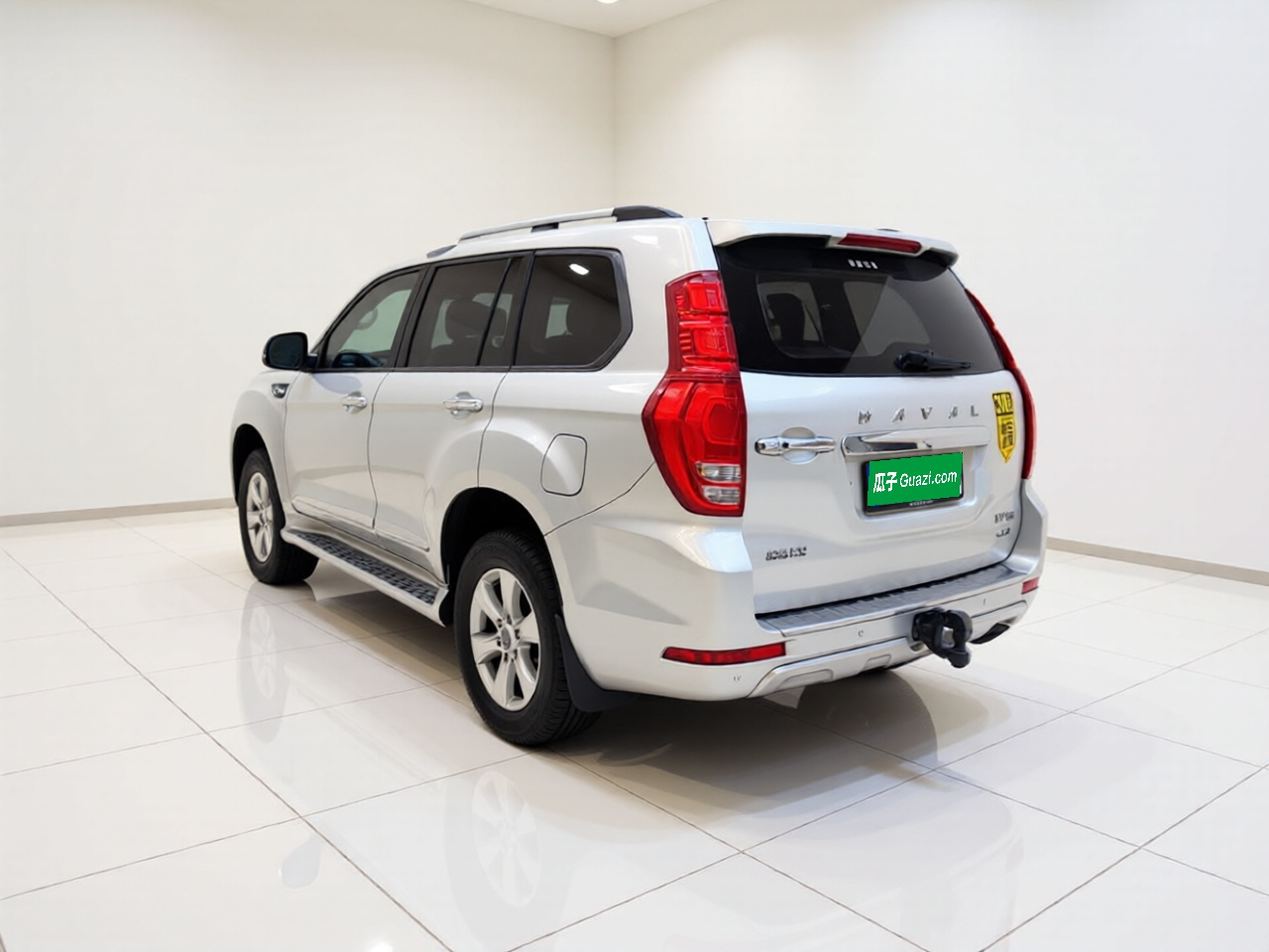 H9 2015 2.0T AWD Luxury 7-Seater photo 4