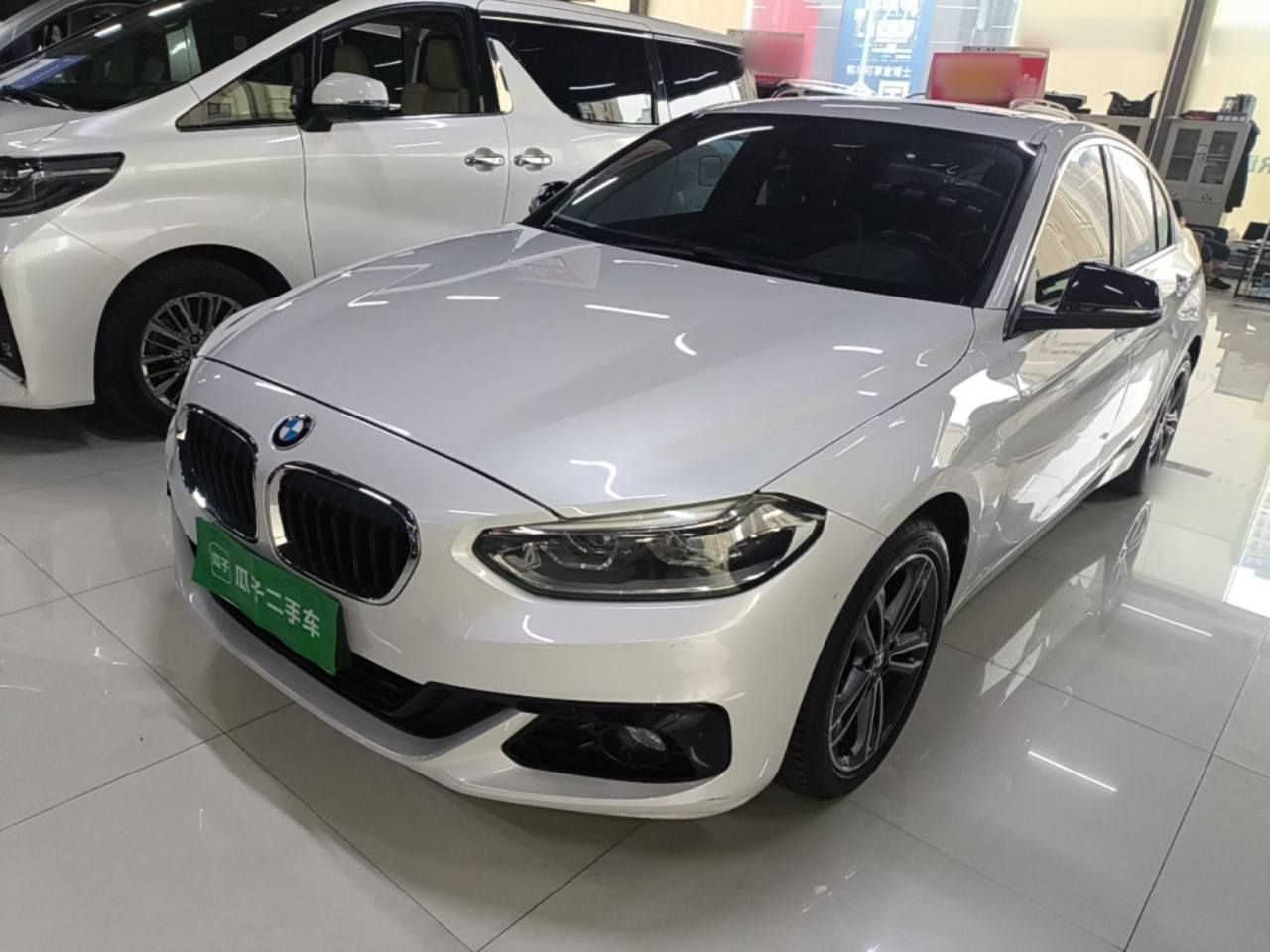 1 Series 2018 Facelift 118i Sport