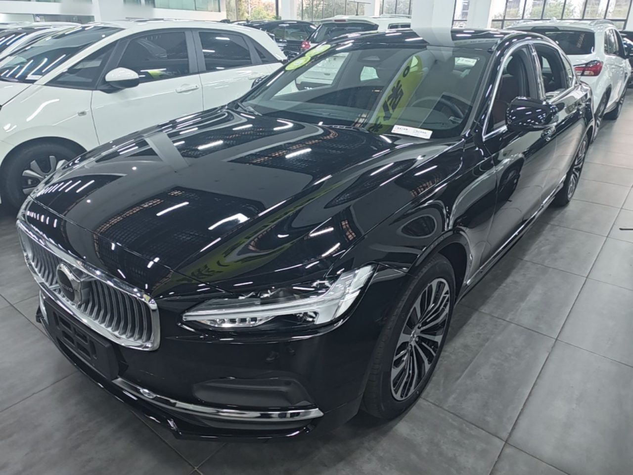 S90 2025 B5 Luxury
