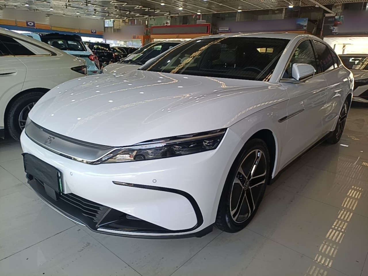 Han 2023 EV Champion 605KM FWD Premium