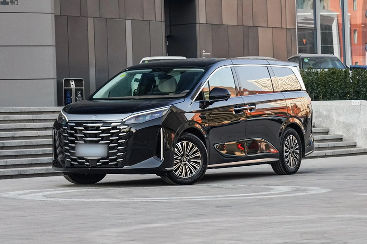 2025 DM-i 1.5T 180km Excellence