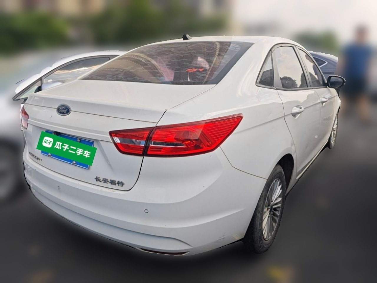 Escort 2017 Facelift 1.5L MT Comfort photo 4
