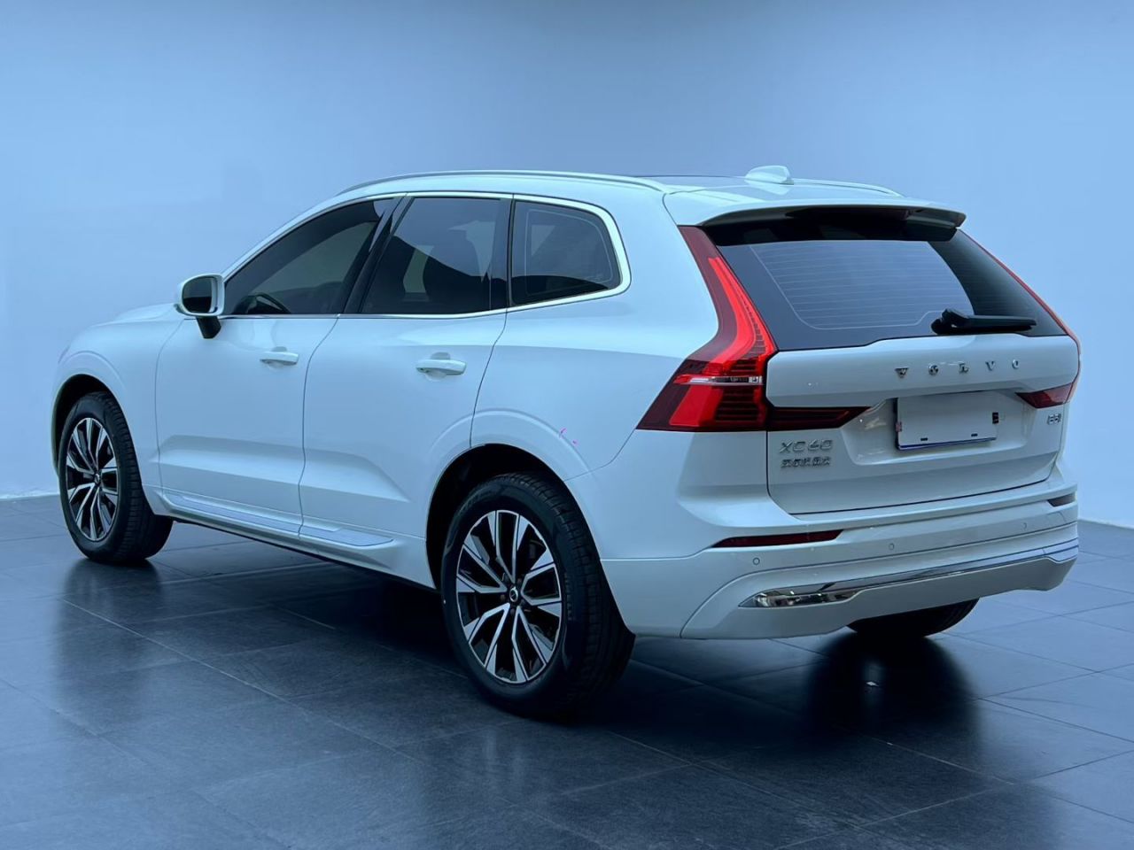 XC60 2023 B5 AWD Luxury photo 4