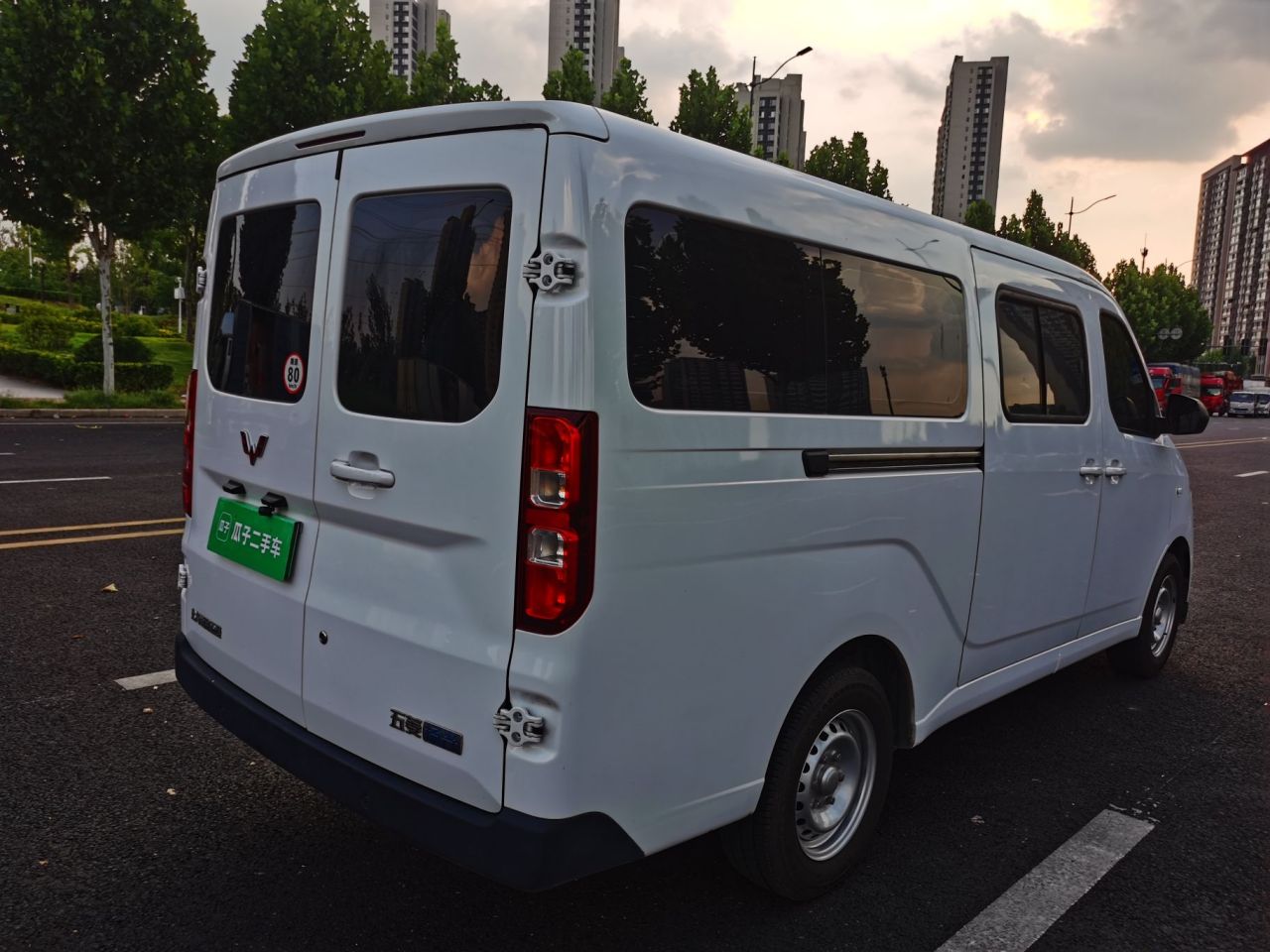 Wuling 2024 300km Comfort Bus 75kW photo 4