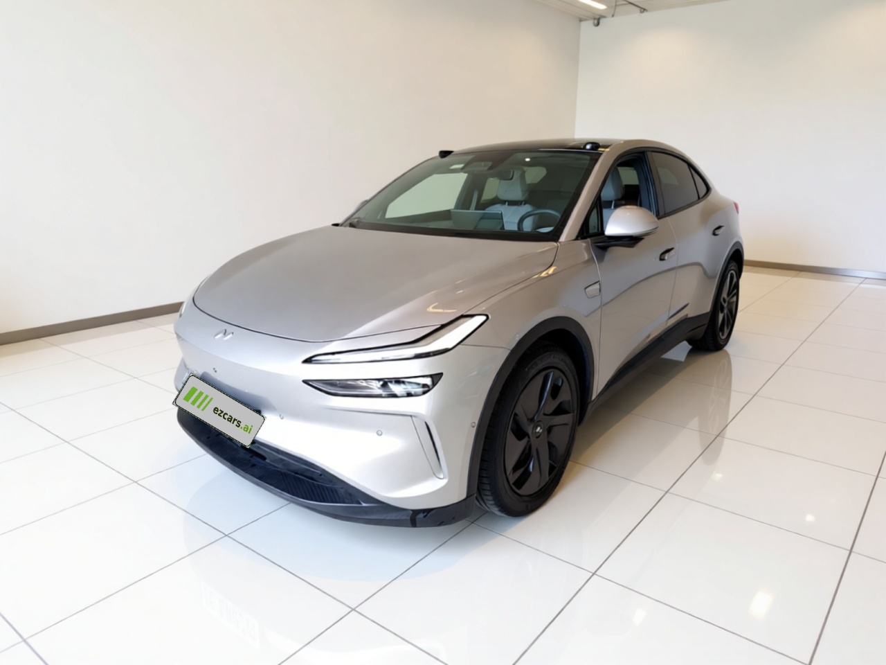 L60 2025 60kWh RWD
