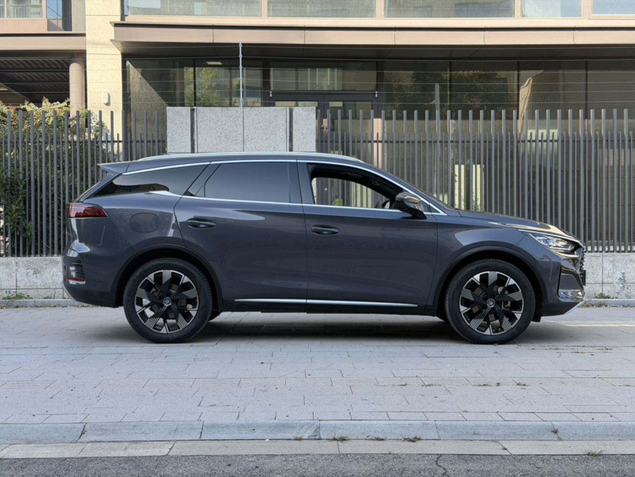 Tang EV 2024 DM-i Honor 112KM Flagship photo 5