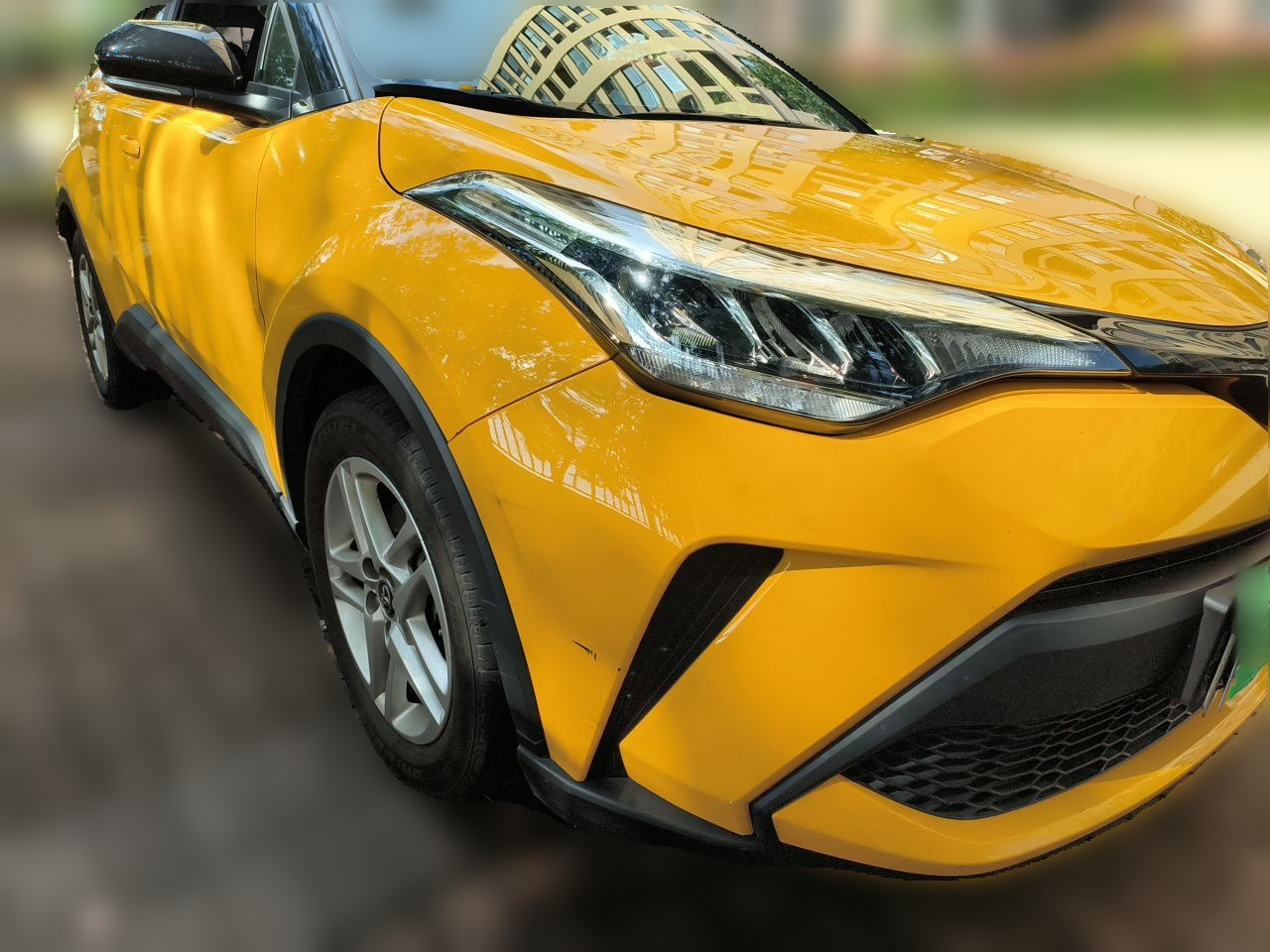 C-HR 2022 2.0L Leading photo 3