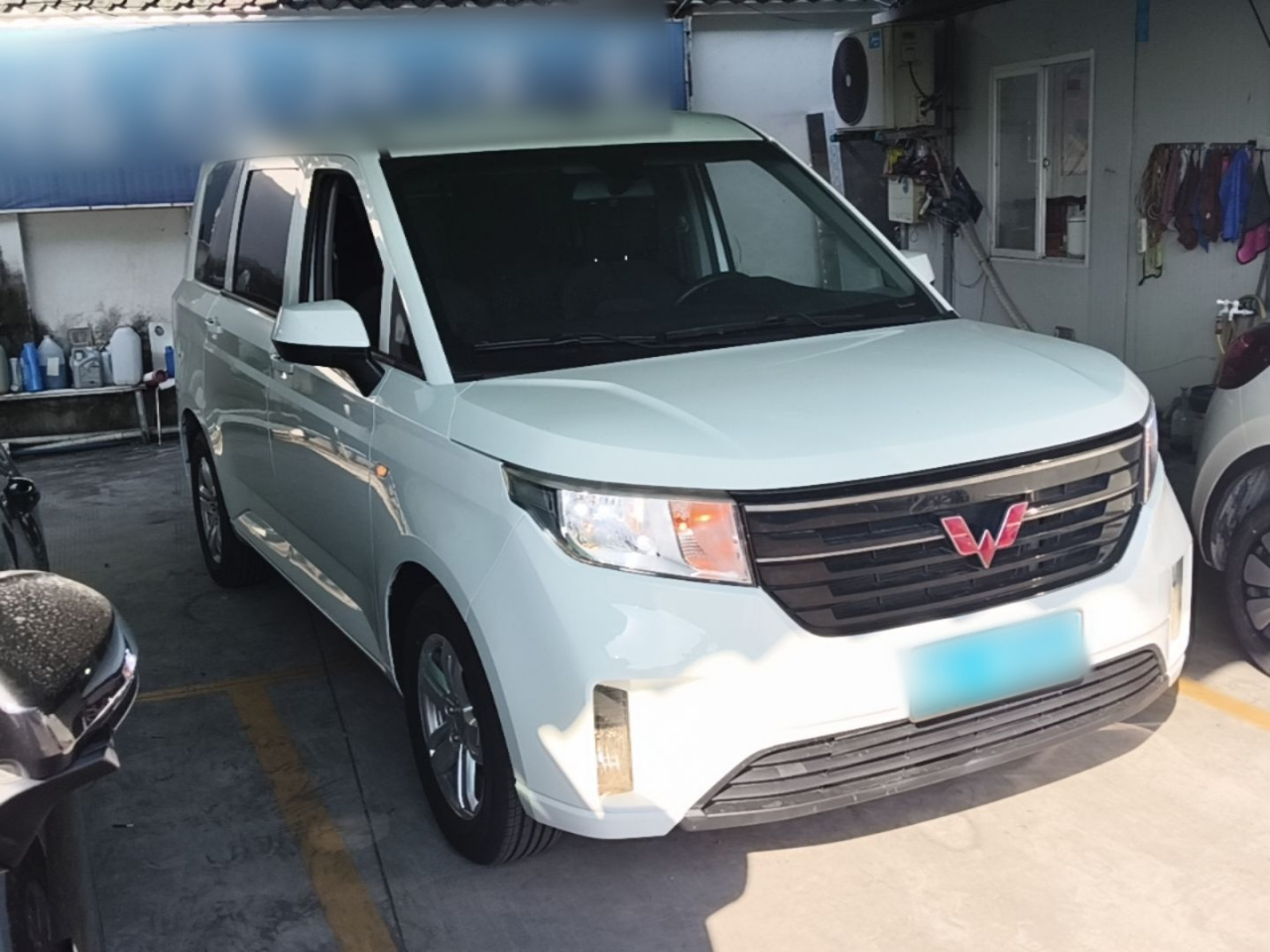 Wuling Hongguang PLUS 2019 1.5T MT Comfort 7-Seater photo 5