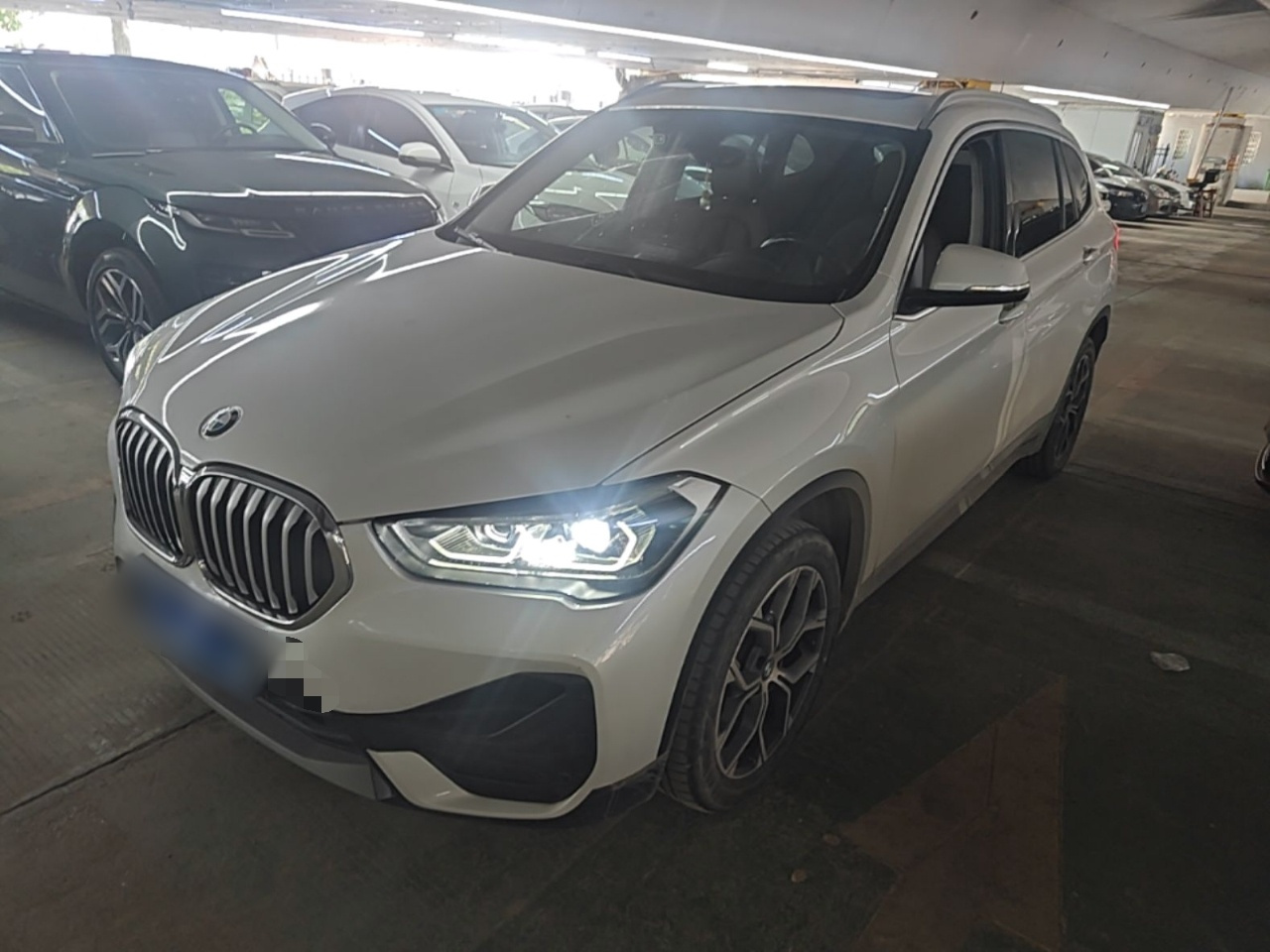 X1 2022 sDrive25Li Leading