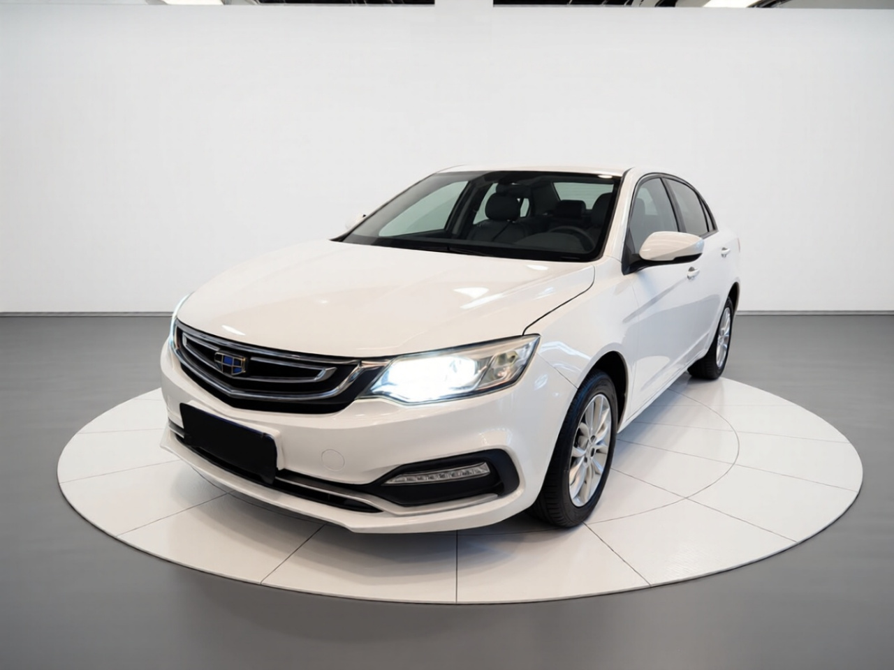 Vision 2018 1.5L AT