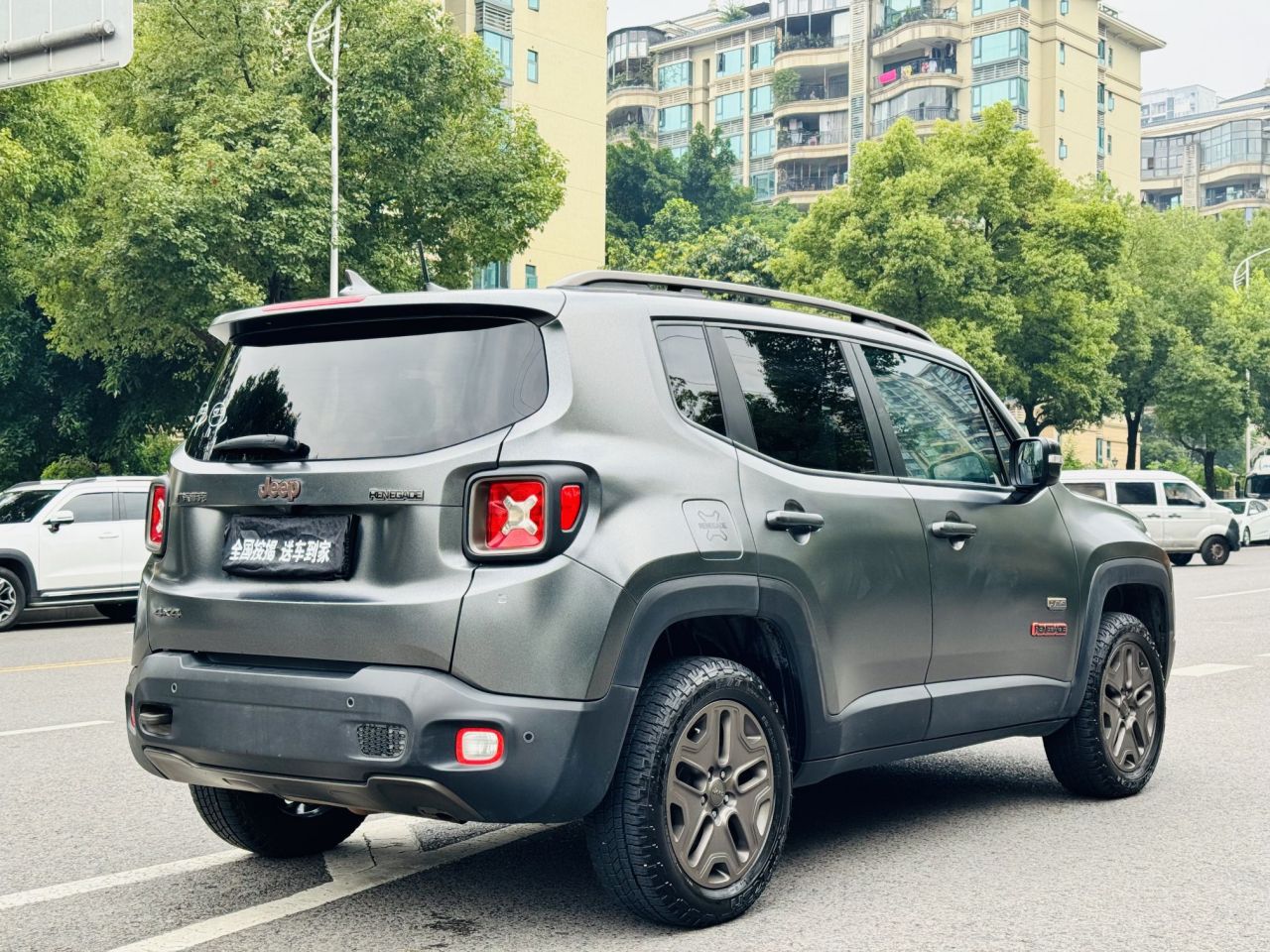 Renegade 2016 2.0L AT AWD 75 Tribute photo 4