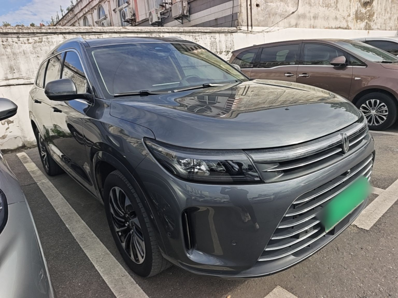 HIMA AITO M7 2022 1.5T AWD Luxury photo 5