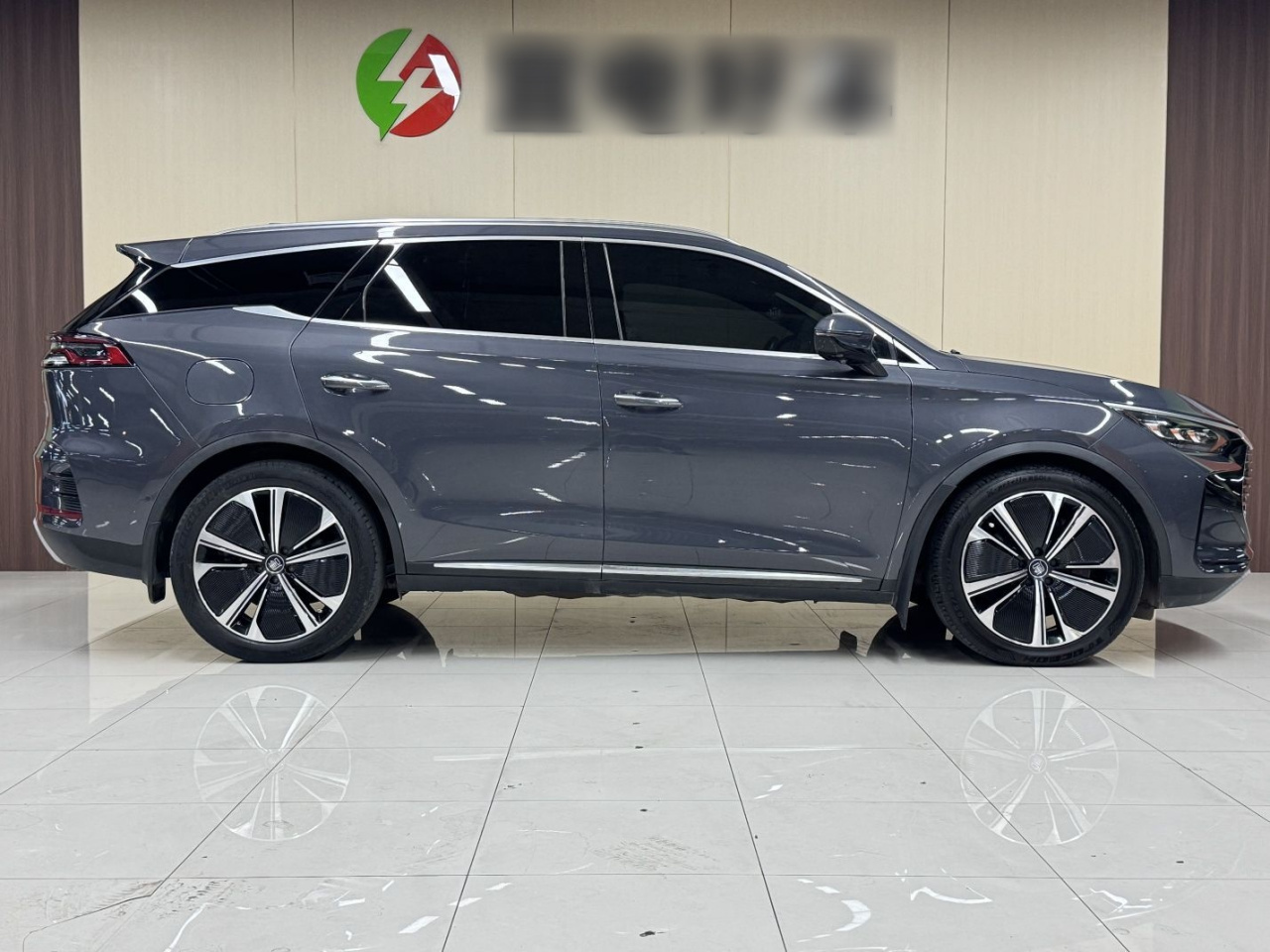 Tang EV 2022 DM-p 215KM AWD Flagship photo 4