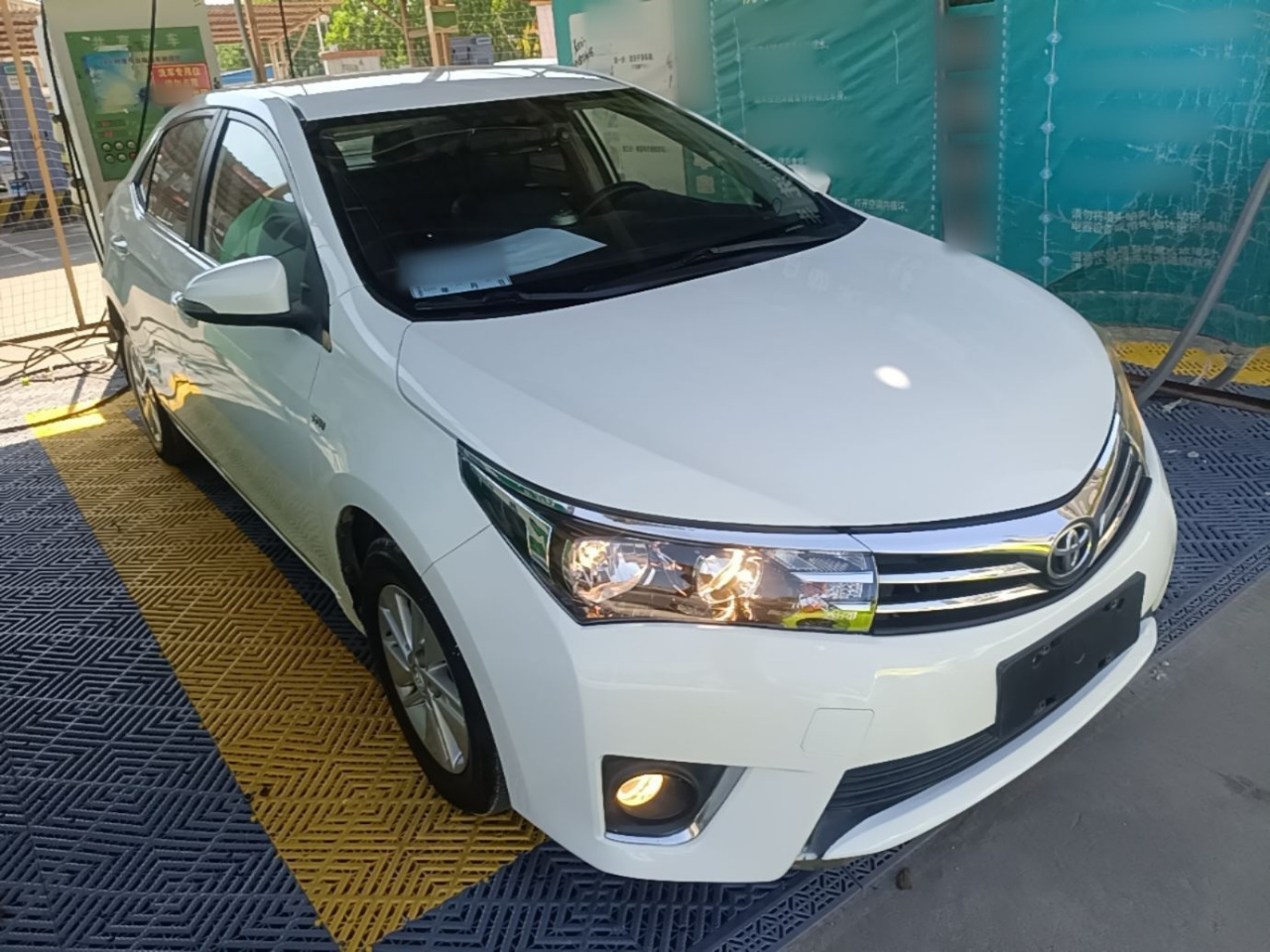 Corolla 2014 1.6L CVT GL photo 3