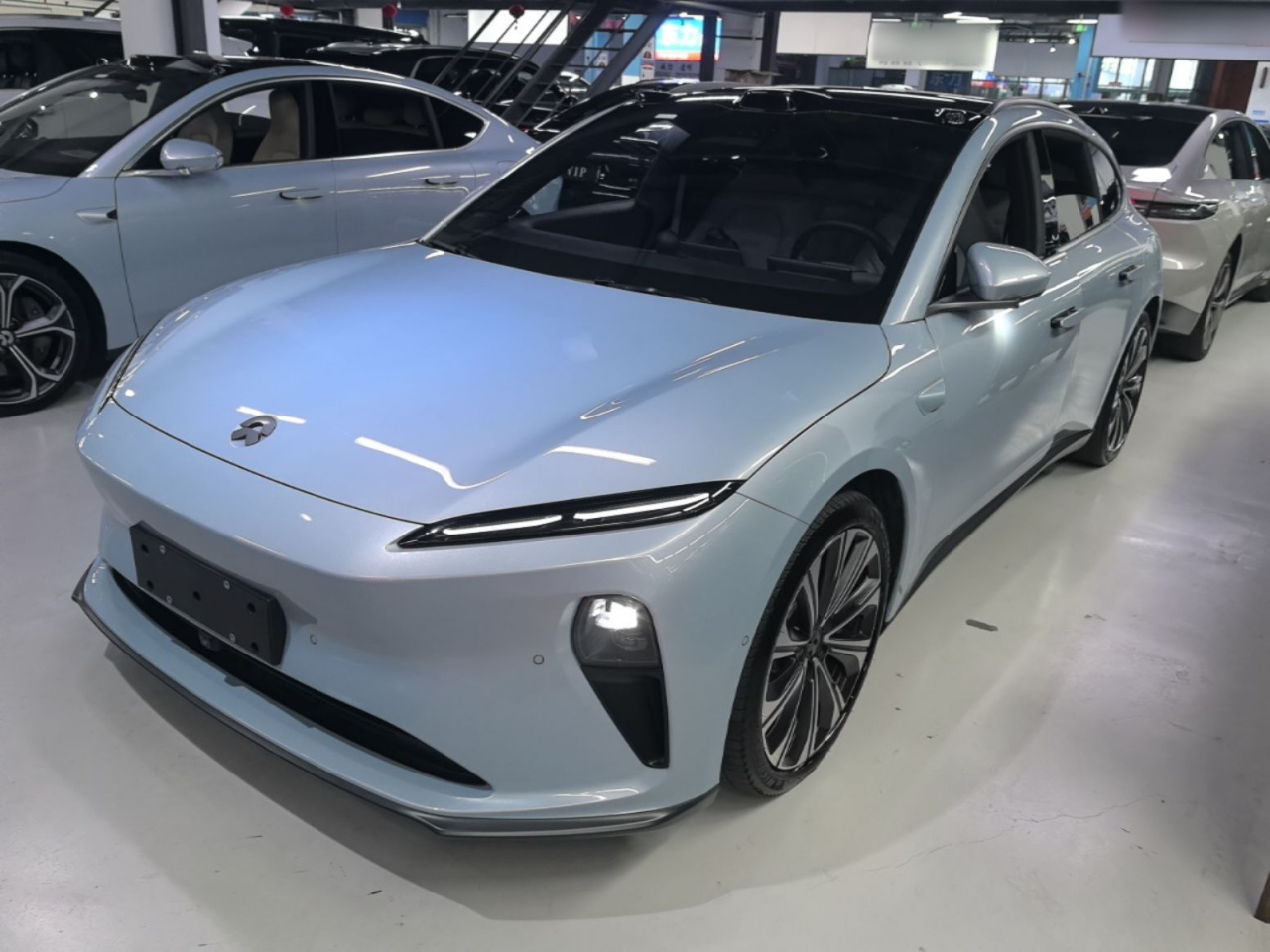 ET5T 2023 75kWh Touring