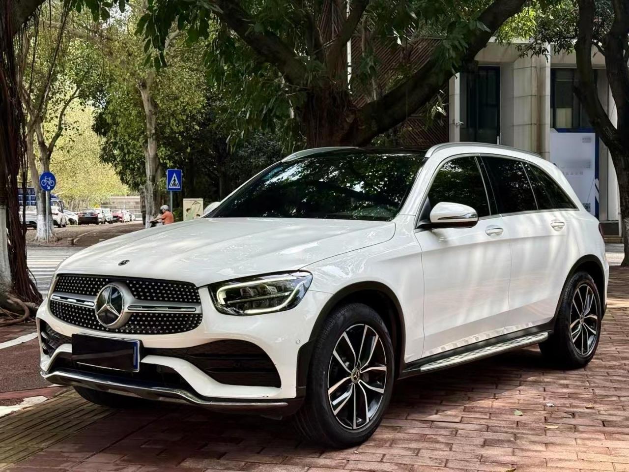 GLC 2021 GLC 300 L 4MATIC Dynamic photo 4