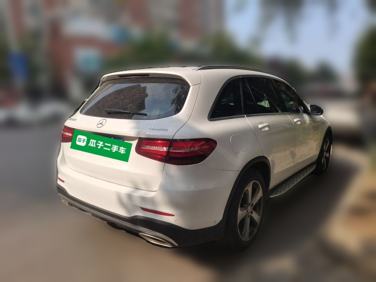 GLC 2017 GLC 260 4MATIC Luxury photo 4