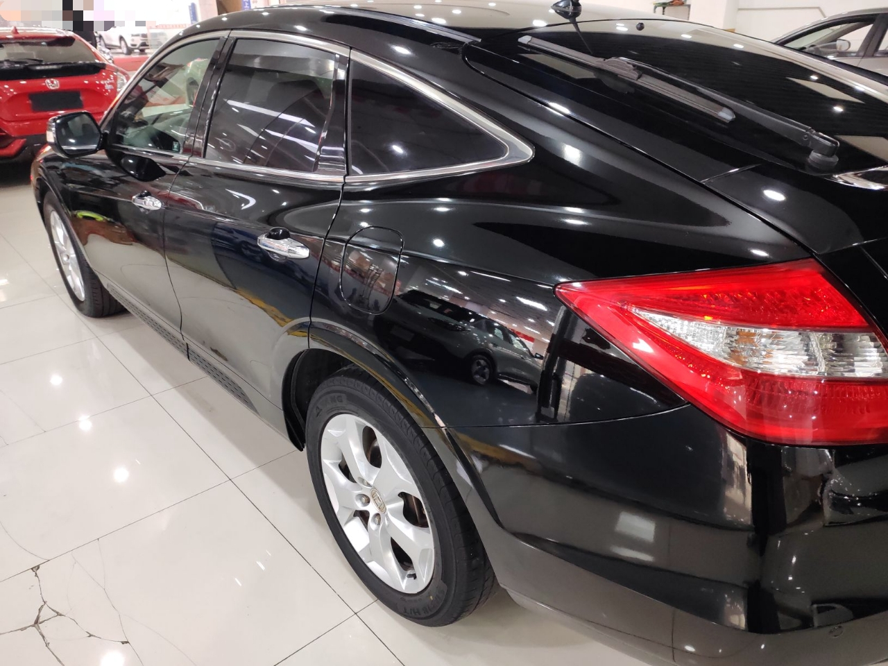 2011 3.5L Flagship photo 4