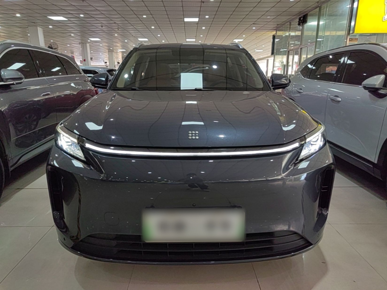 Bluelectric E5 PLUS 2025 165km Long Range PLUS 7-Seater photo 2