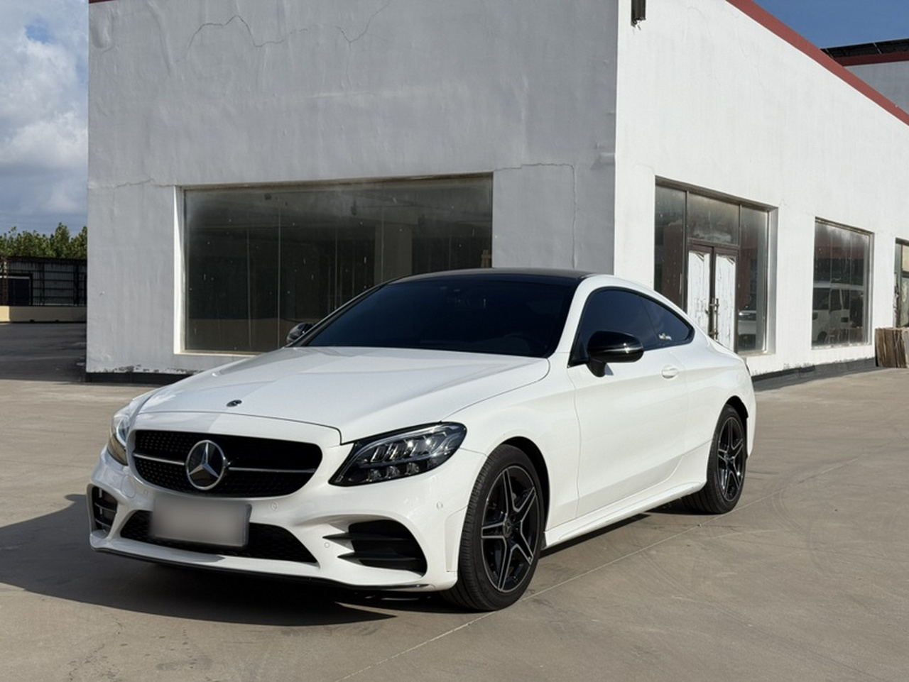 C-Class Imported 2023 C 260 Coupe