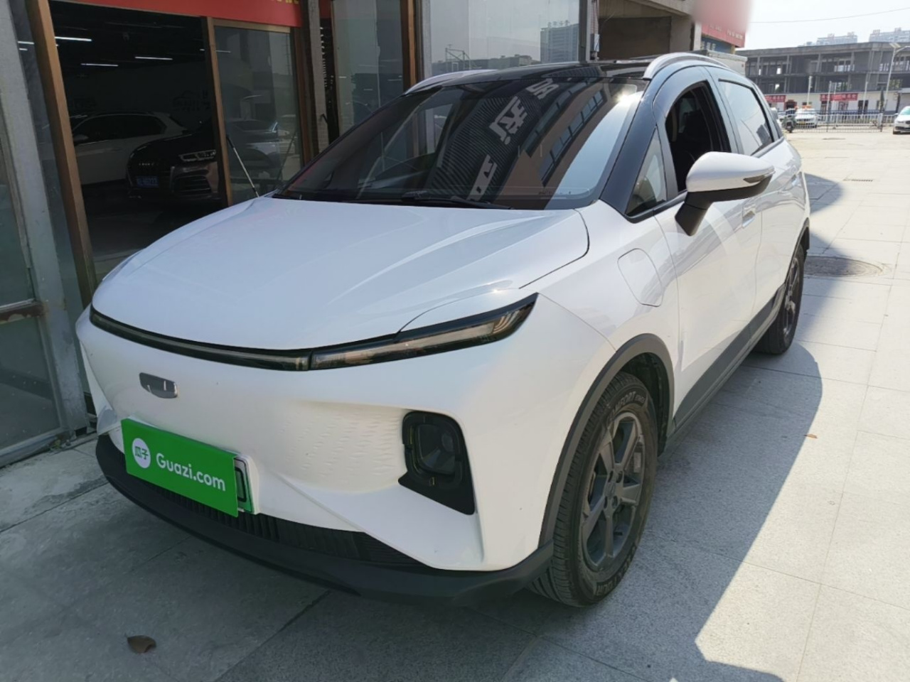 E Firefly 2022 401KM 4-Seater