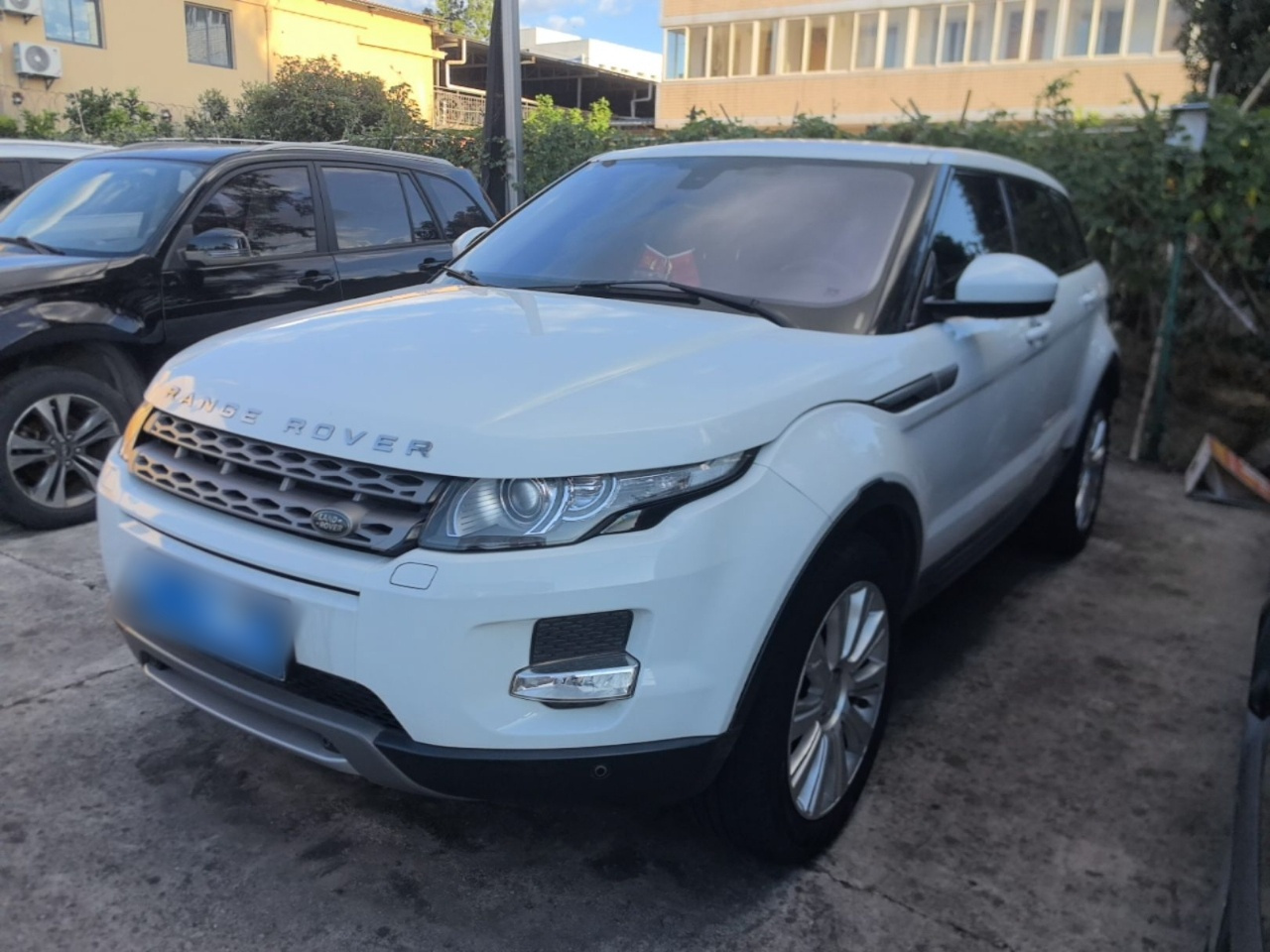 Range Rover Evoque 2015 2.0T 5-Door
