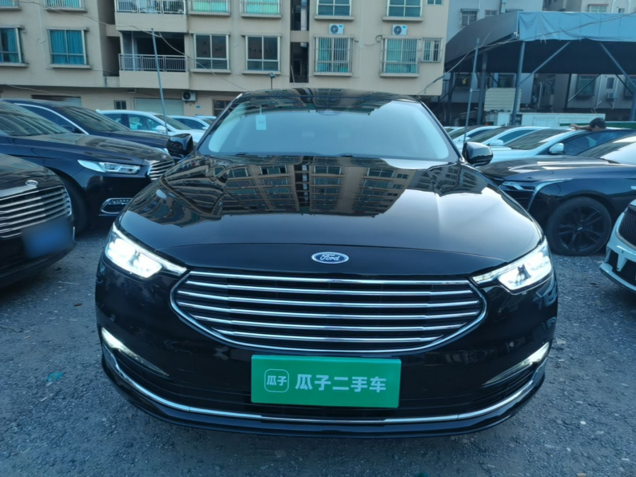 Taurus 2019 EcoBoost 245 Exclusive photo 2