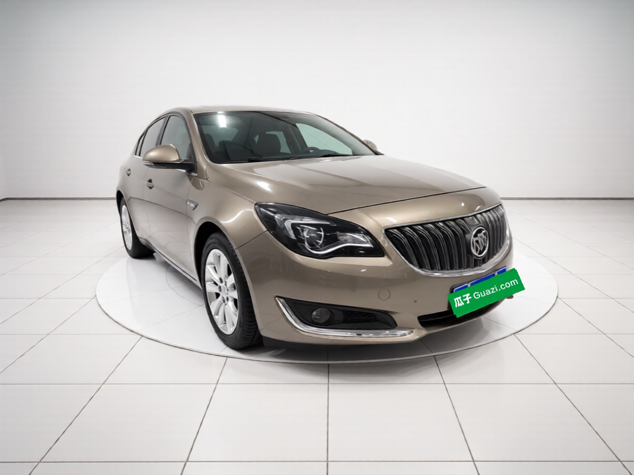 Regal 2015 1.6T Leading Tech photo 3