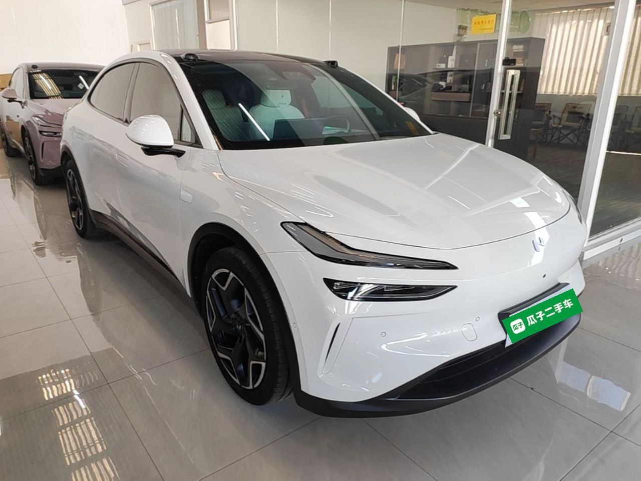 L60 2024 60kWh RWD photo 5