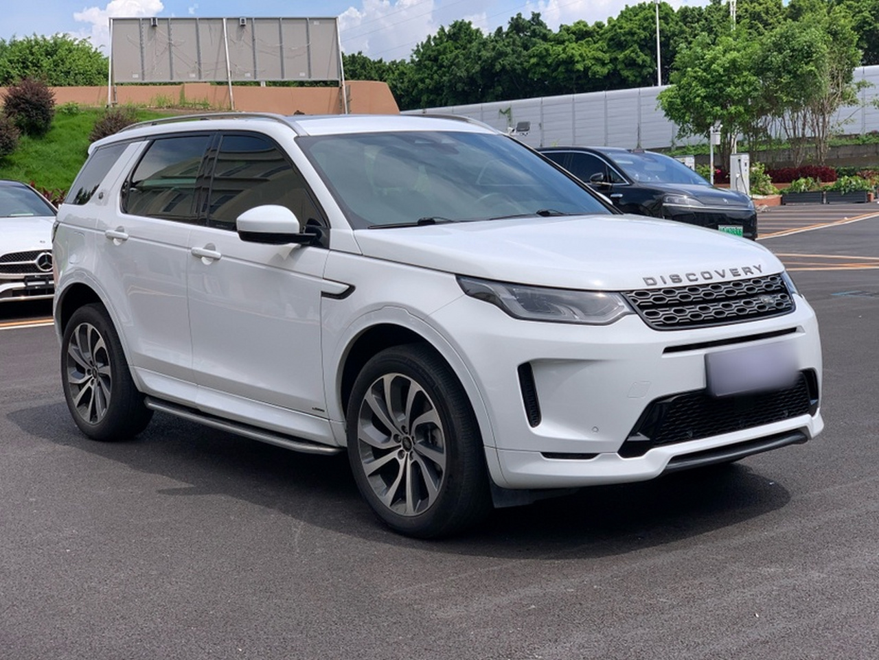 Discovery Sport 2022 249PS R-Dynamic S Performance 5-Seater photo 3