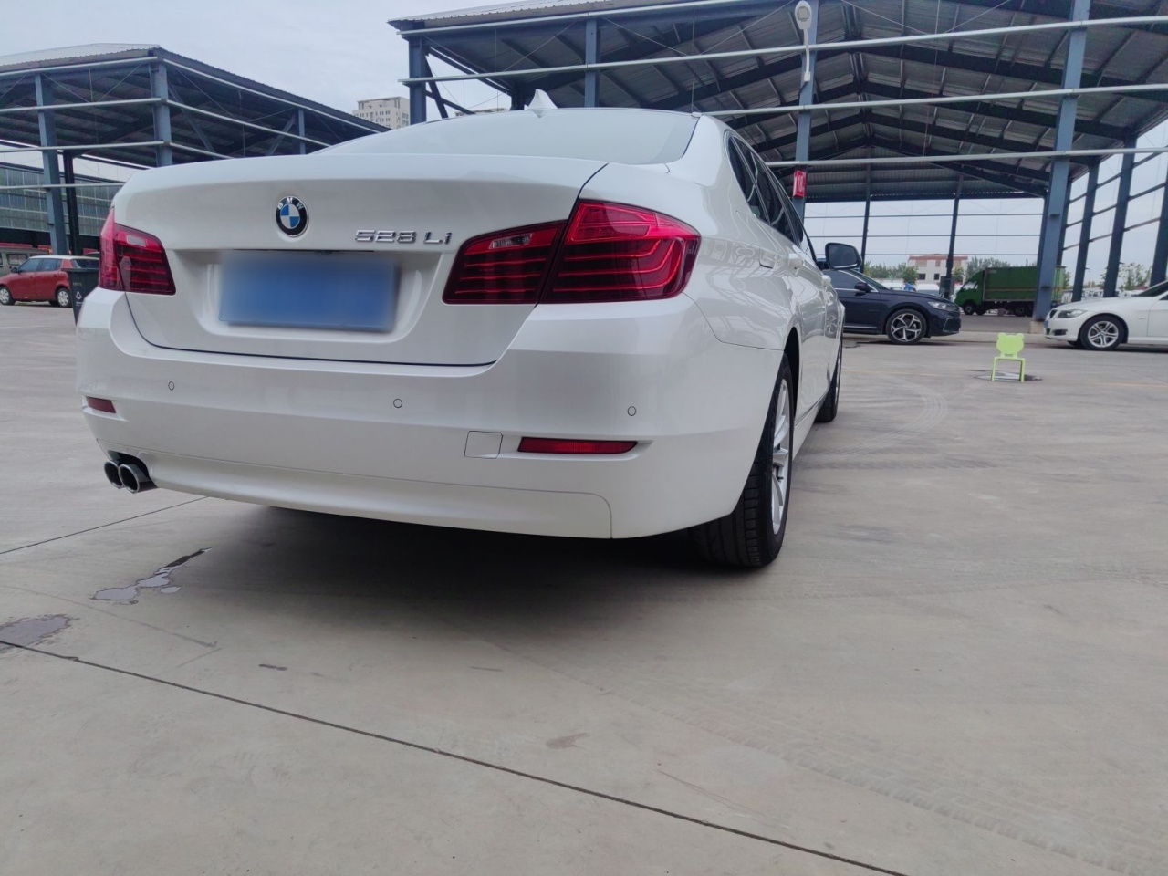 5 Series 2014 520Li photo 4