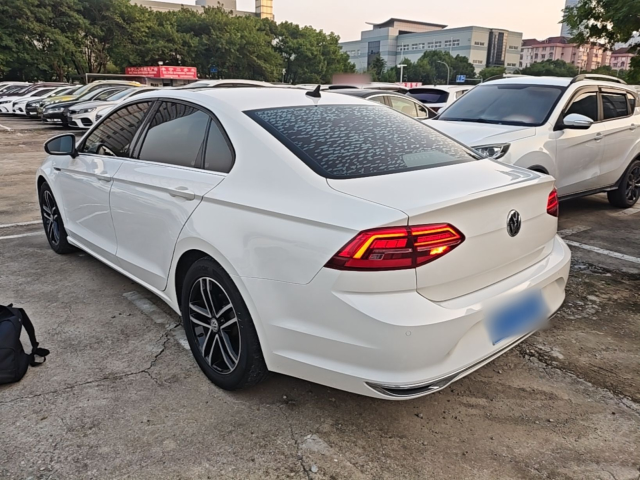 Lamando 2021 Facelift 280TSI DSG Comfort photo 4