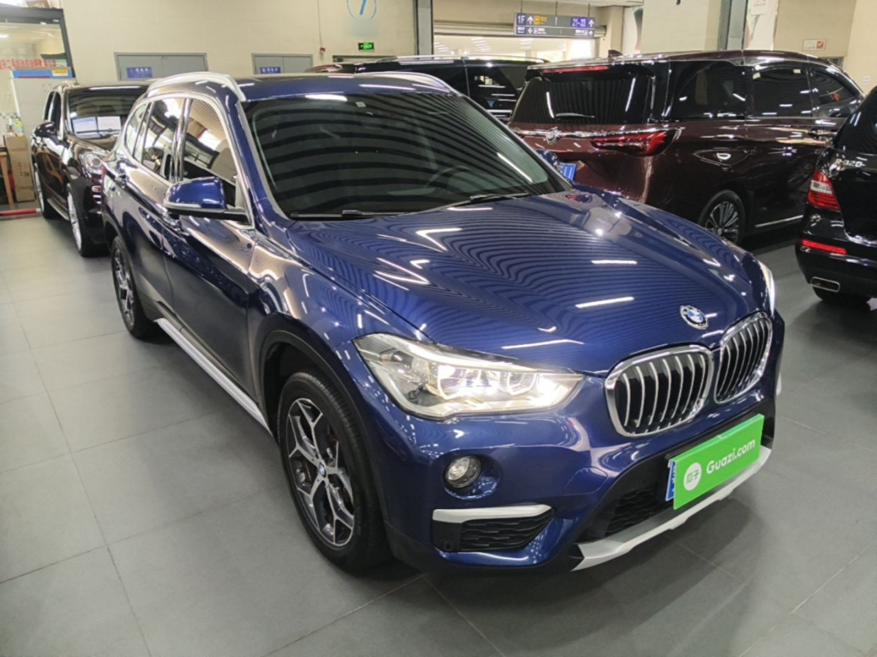 X1 2019 xDrive20Li Exclusive photo 3