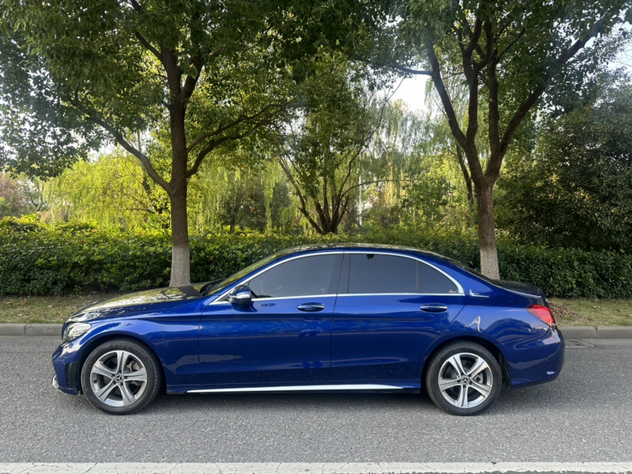 C-Class 2019 Facelift C 260 L Sport photo 2
