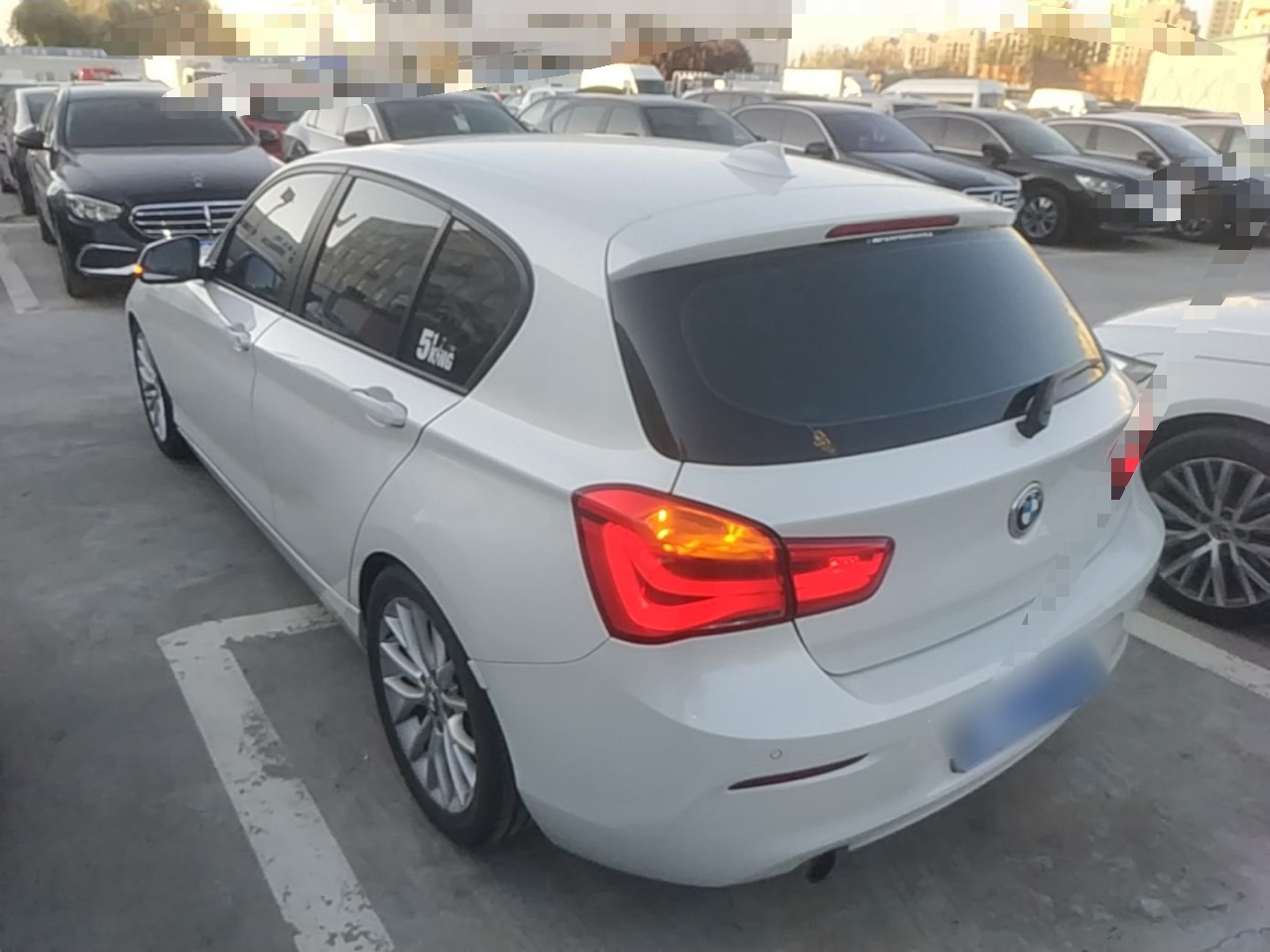 1 Series Imported 2015 120i Leading photo 4