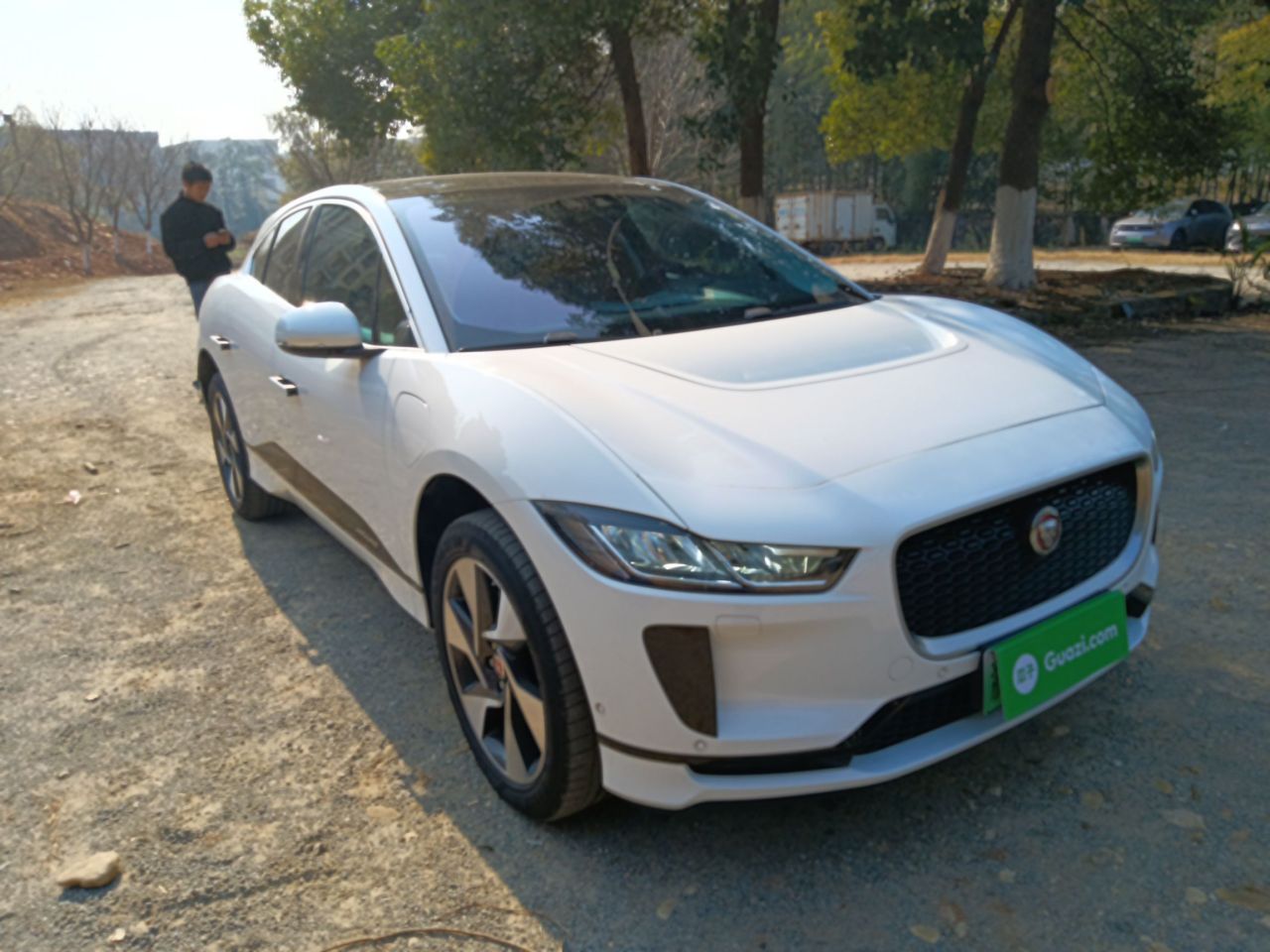 I-PACE 2018 EV400 S photo 3