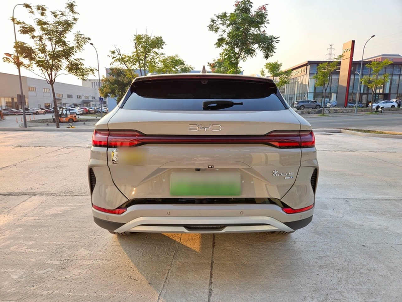 Song PLUS EV 2025 DM-i ADAS 112KM Premium photo 4