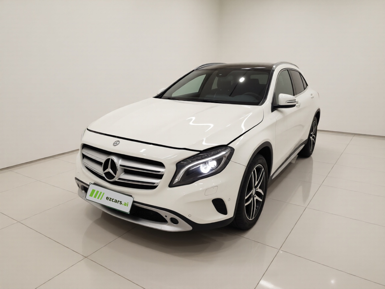 GLA 2016 GLA 220 4MATIC Fashion